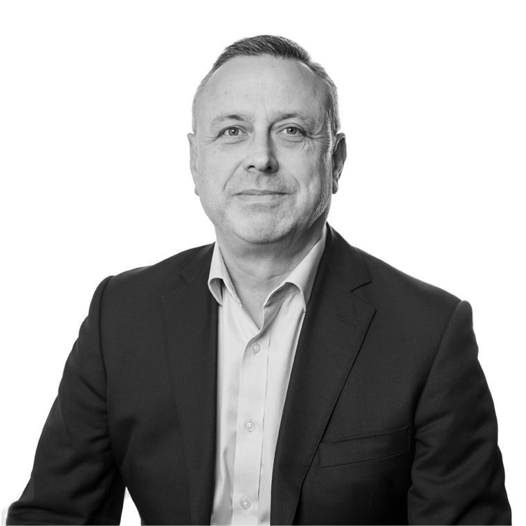Photo of Andrew Richards